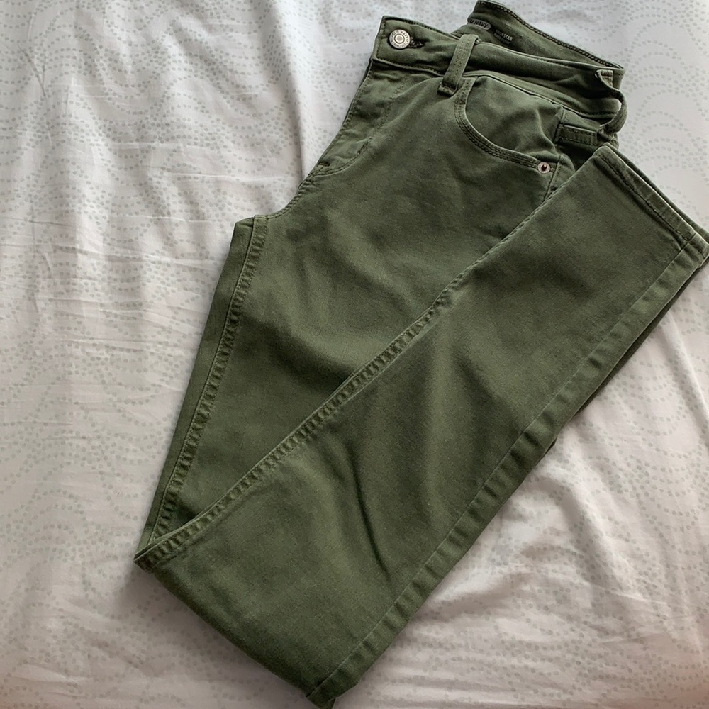 Old Navy Rockstar Super Skinny Mid-Rise in Olive